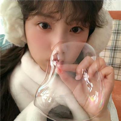 汪洋中的一条船